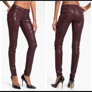 7 For All Mankind • Skinny Burgundy Print Jean